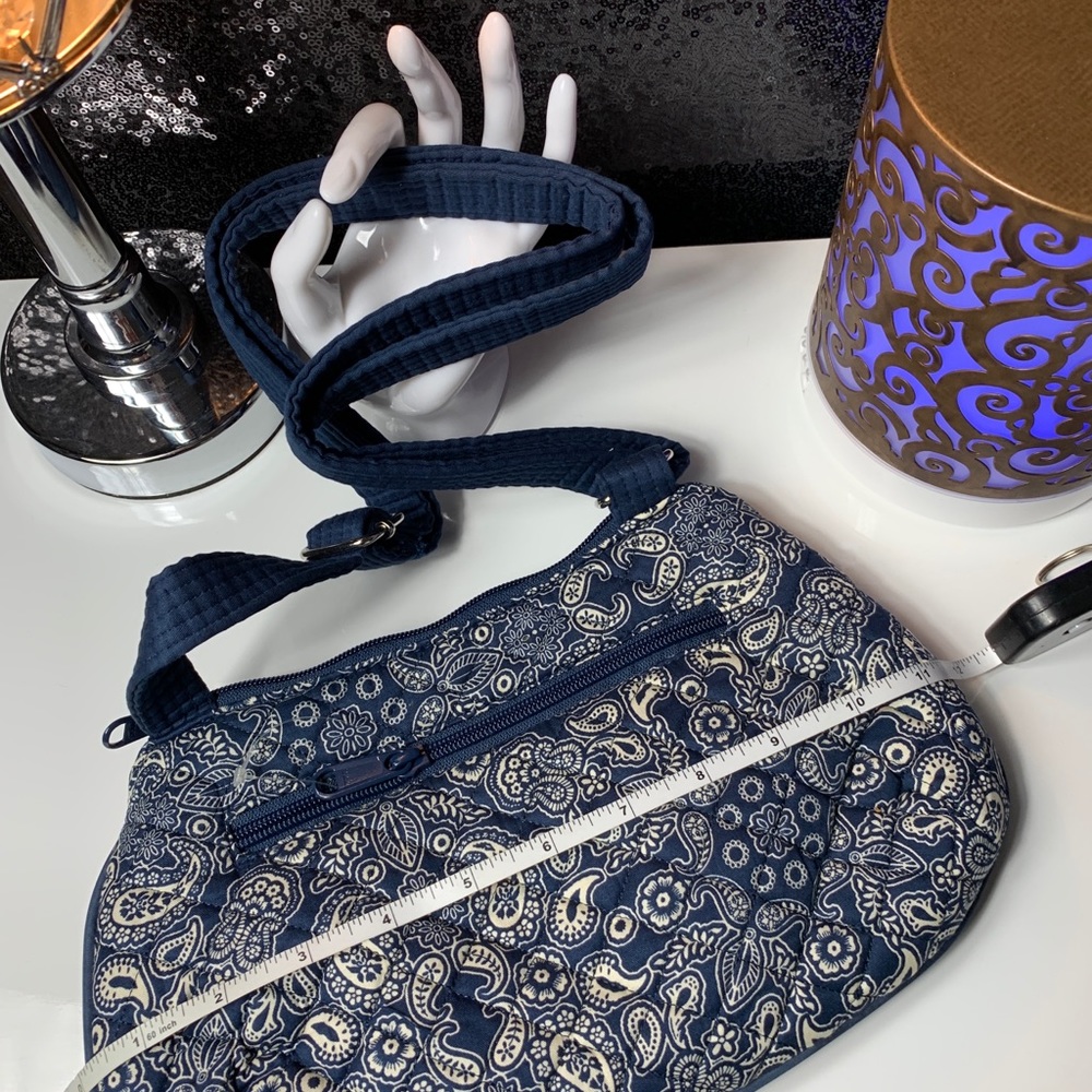 New Donna Sharp Crossbody/Purse Bandana - Picture 7 of 8